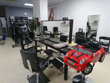 zona de maquillaje en ondass peluquería